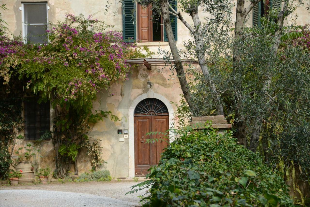 Villa Di Campagna Santa Giulia Carbonifera Bagian luar foto